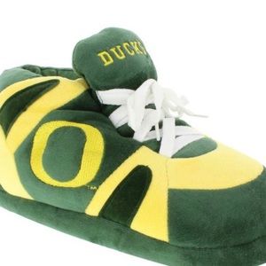 Oregon ducks ncaa comfy feet slippers
